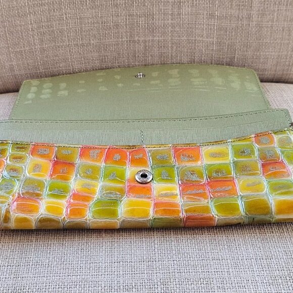 Cocco Fiore Women Clutch Wallet Multi Color Patent Leather Card Holder Purse - Picture 9 of 16